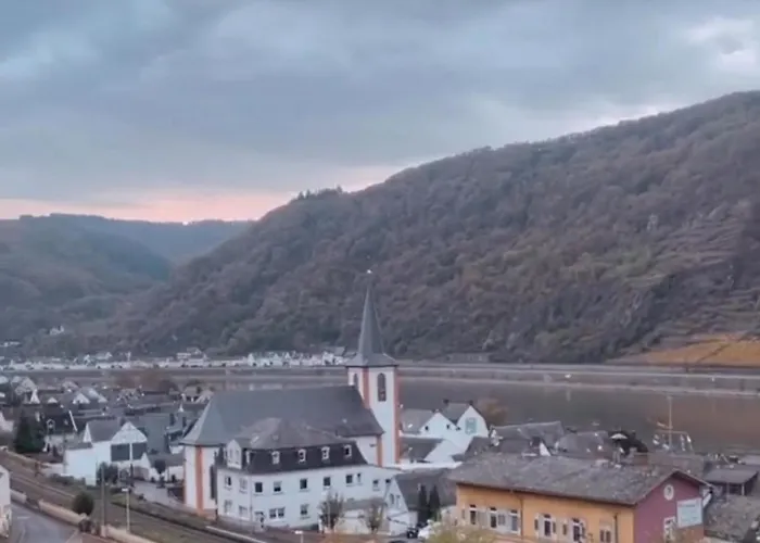 Apartamento Blick Auf Den Rhein
